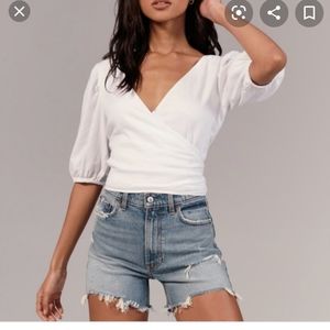 Abercrombie Curve Love 4" shorts